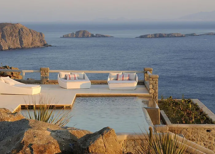 Seabird Sunbird Villa *